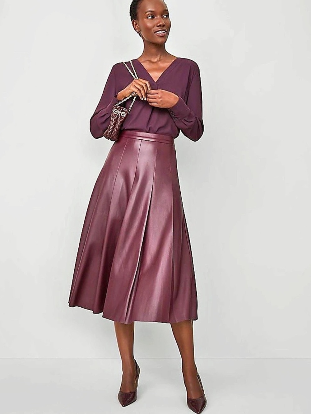 Ann Taylor Faux Leather Midi Skirt in Burgundy Size 6 Petite